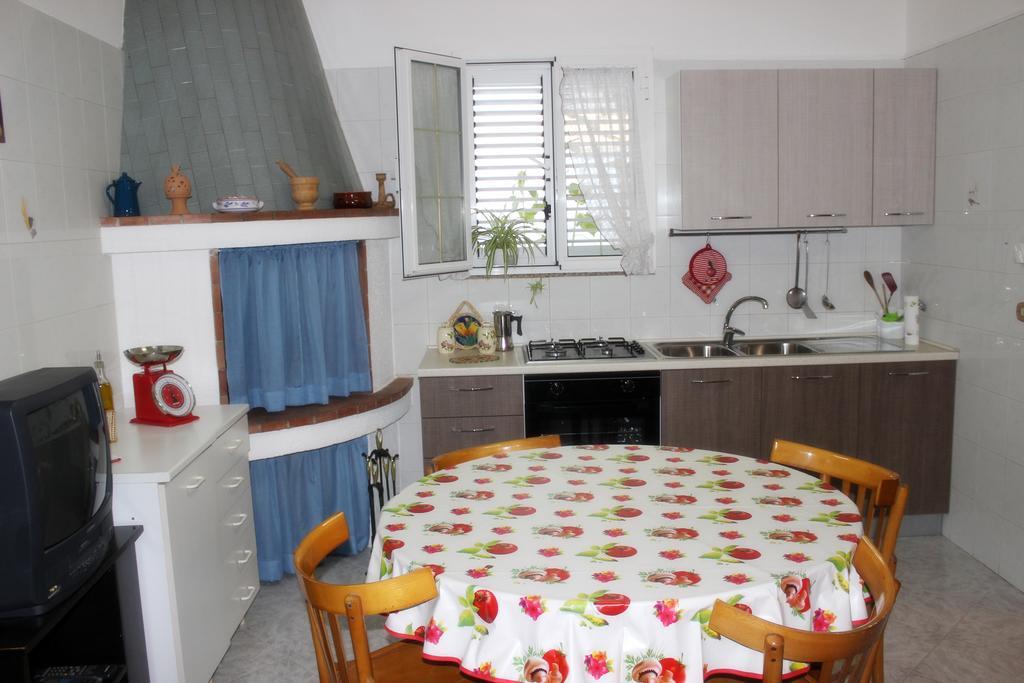 Casa Dei Furnari Apartment Collepasso ภายนอก รูปภาพ